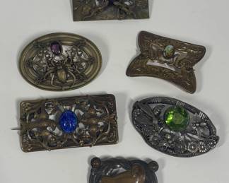 Lot 74 Victorian Brooches