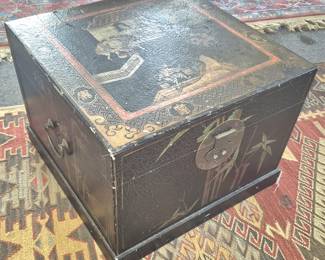 Lot 356 Semi Antique Lacqer Asian Box