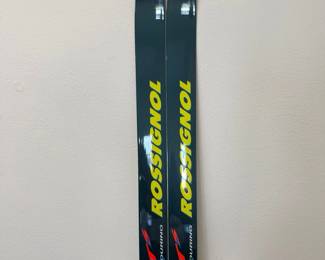 ROSSIGNOL Trail Skis with Salomon Binding and Swix Poles, Included LLBean Travel Bag and Fanny Pack