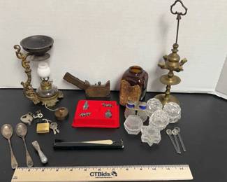 Vintage Sundries 