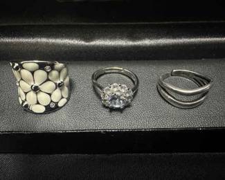 Silver Rings 