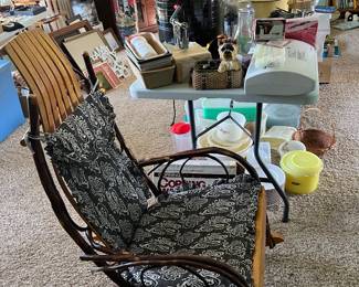 rocking chair, tupperware, vacuum sealer