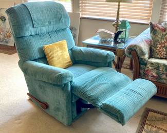 LA-Z-BOY Recliner