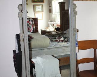 tall dressing mirror