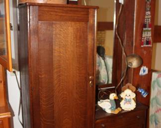oak chifforobe