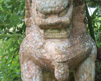 foo dogs/temple lions