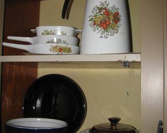More vintage kitchen