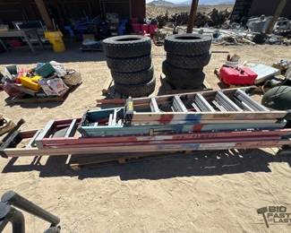 2232 4 A Frame Ladders