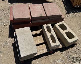 2286 Pallet of Bricks and Concrete Blocks