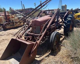 124 Ford Tractor