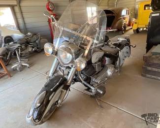20 1999 Indian Chief Motorcycle