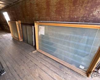 1704 4 Brand New Windows and 1 Used Window