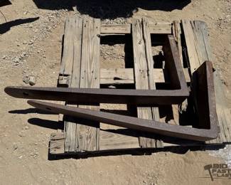 2292 Forklift Forks