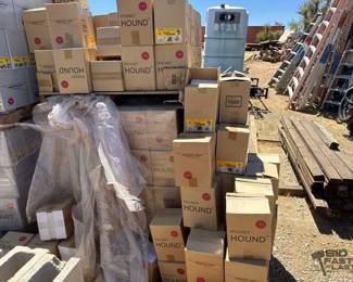 2466 Two Pallets of Picket Hound Drywall Finisher