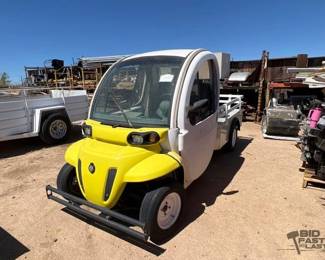 90 2005 GEM GolfCart