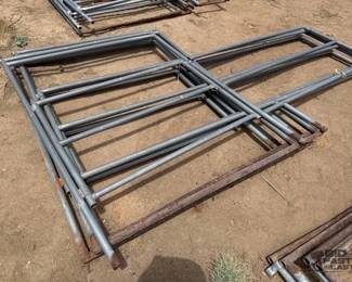 5016 Round Pen Gate Panels