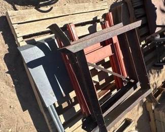 3144 Pallet of Metal Parts