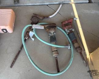 2076 3 Pneumatic Chipping Hammers