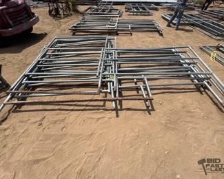 5020 7 Corral Horse Panels