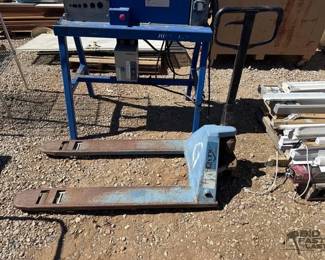 1014 Pallet Jack