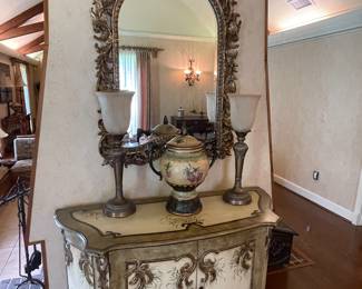 FANCY CABINET