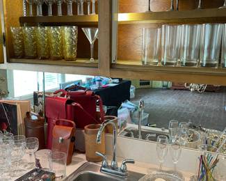 GLASSWARE