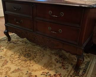 NICE CEDAR CHEST