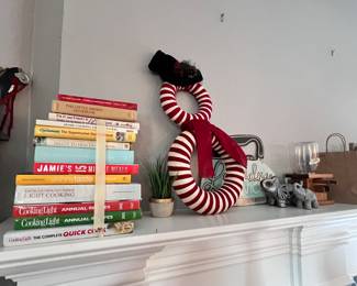 Books, decor