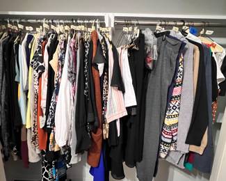Lots of tops, grouped 1XL - 3XL