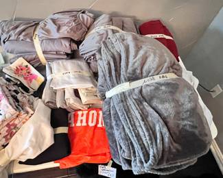 King size sheet sets and blankets