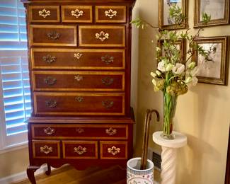 Dixie Furniture Co. (USA)