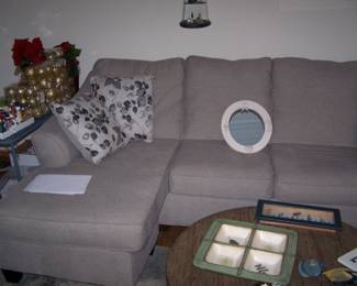 GRAY SECTIONAL SOFA