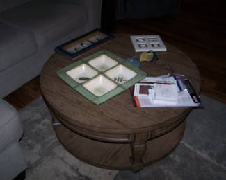 ROUND COFFEE TABLE & SMALLS