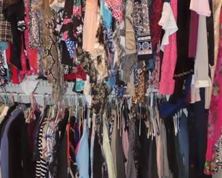 Ladies clothing, sizes L, XL and XXL.