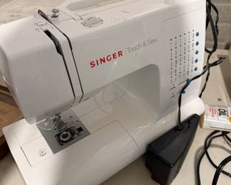 Multiple sewing machines 