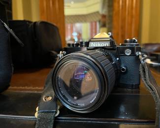 SLR Camera Bundle: Nikon FE2 35mm SLR Camera + Sigma Zoom‑Master 35–70mm Lens + Vivitar 283 Auto Thyristor Flash