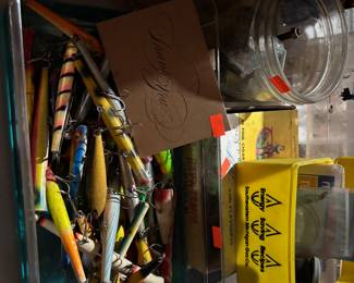 More vintage fishing accessories