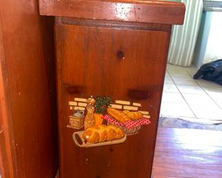 R6BreadBox1NFS