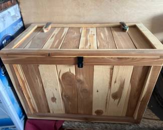 lockable cedar box
