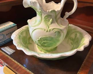 Pitcher and wash bowl set