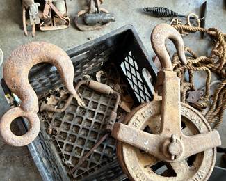 Wright 1 ton differential block pulley