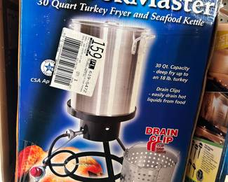 30 quart turkey fryer and seafood kettle COOKMASTER