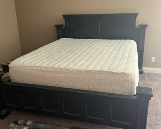 Nice Kingsized bed!