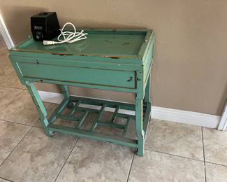 Asian vintage cool small hallway or entry table.
