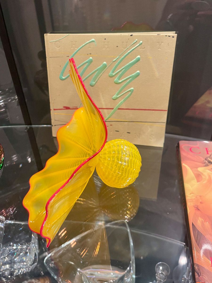 Signed Chihuly Yellow Persian Red Lip Wrap