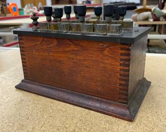 Central Scientific Co Chicago Resistance Decade Box