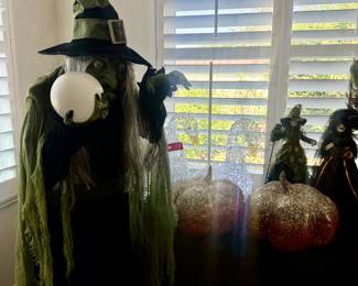 Animatronic Wicked Witch! Shes Amazing