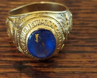 Gold College Ring Carson Newman Marked 10K 14.6g Size approx 9.5