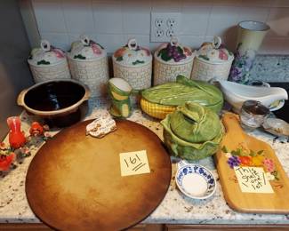 Assorted pottery