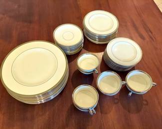 Theo Haviland NY dishes Silver Rim Shelton